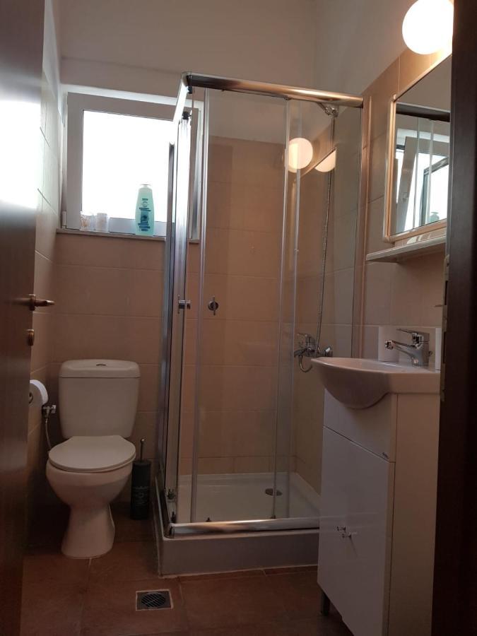 Apartamenty Rodzinne Kamena Vourla Eksteriør billede